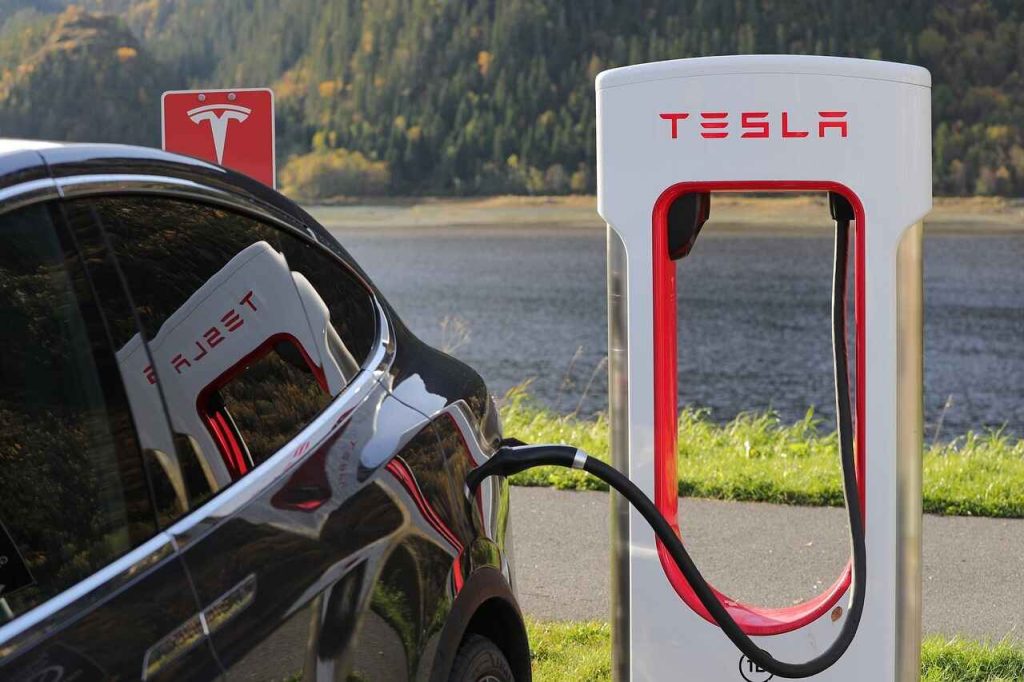 How Much to Charge a Tesla