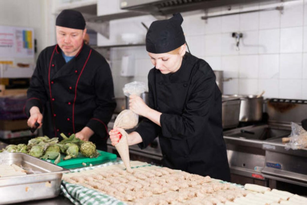 The Food Emporium and Amish Kitchen