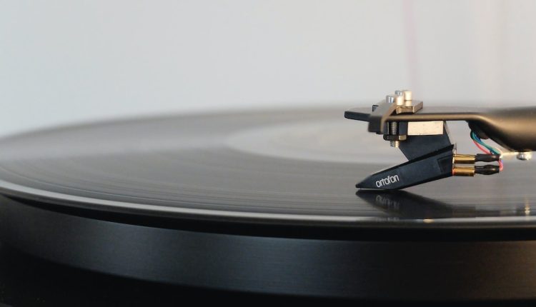 genre sometimes mixed with rap