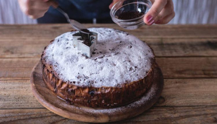 Make a Coal Miners Cake
