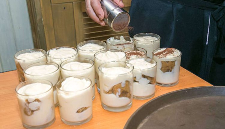 How to Make Cake Shooters