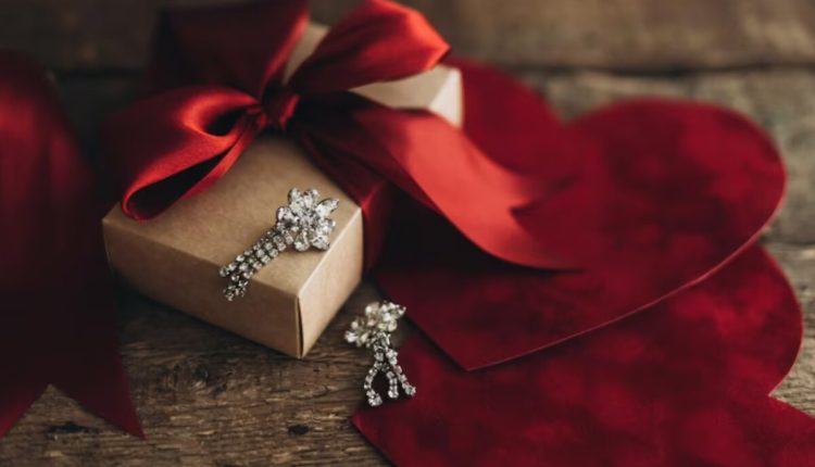 Jewellery Holidays gifts in Canada