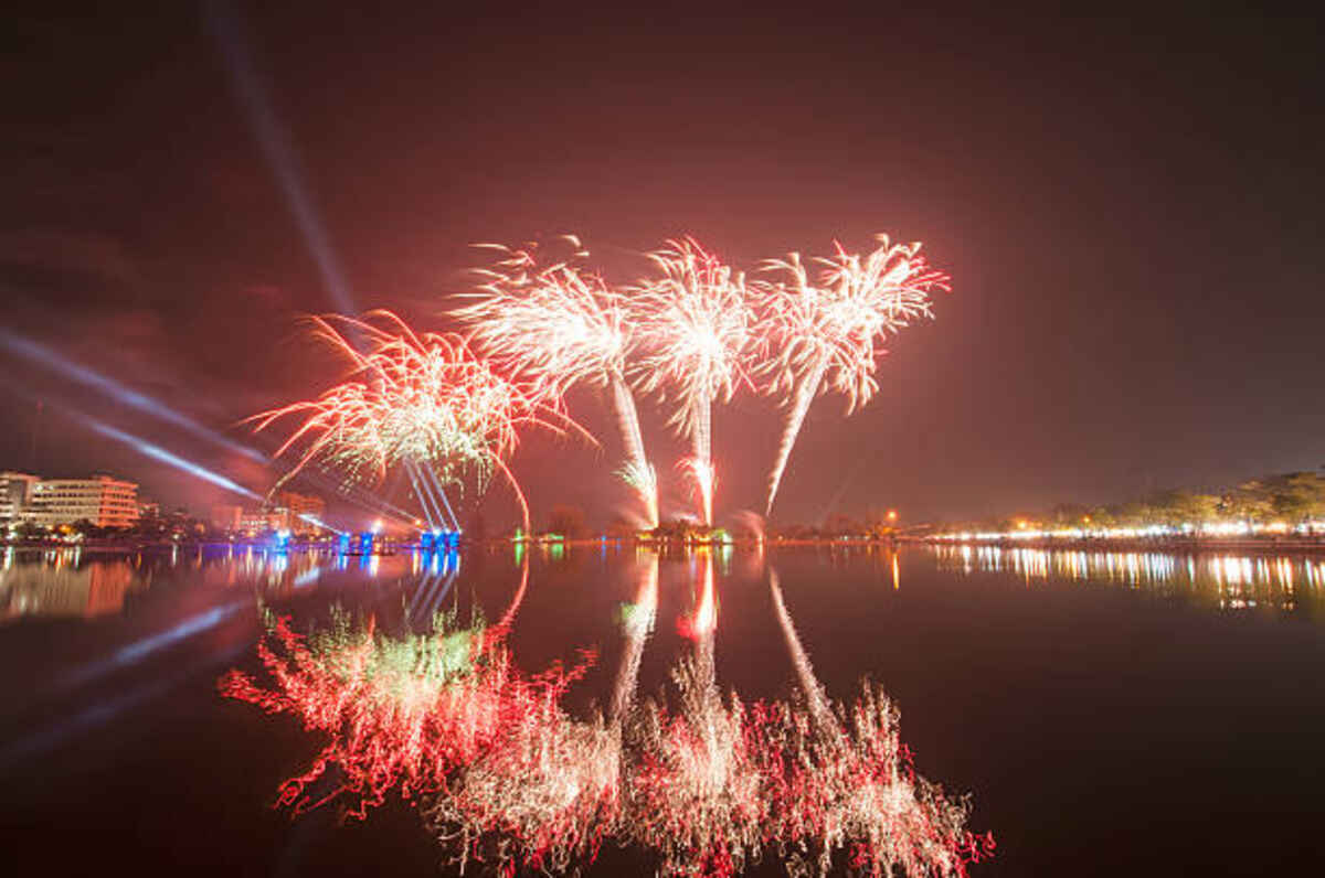 Crystal River Fireworks 2023