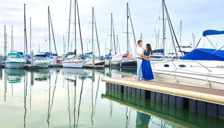 boat wedding in Barcelona