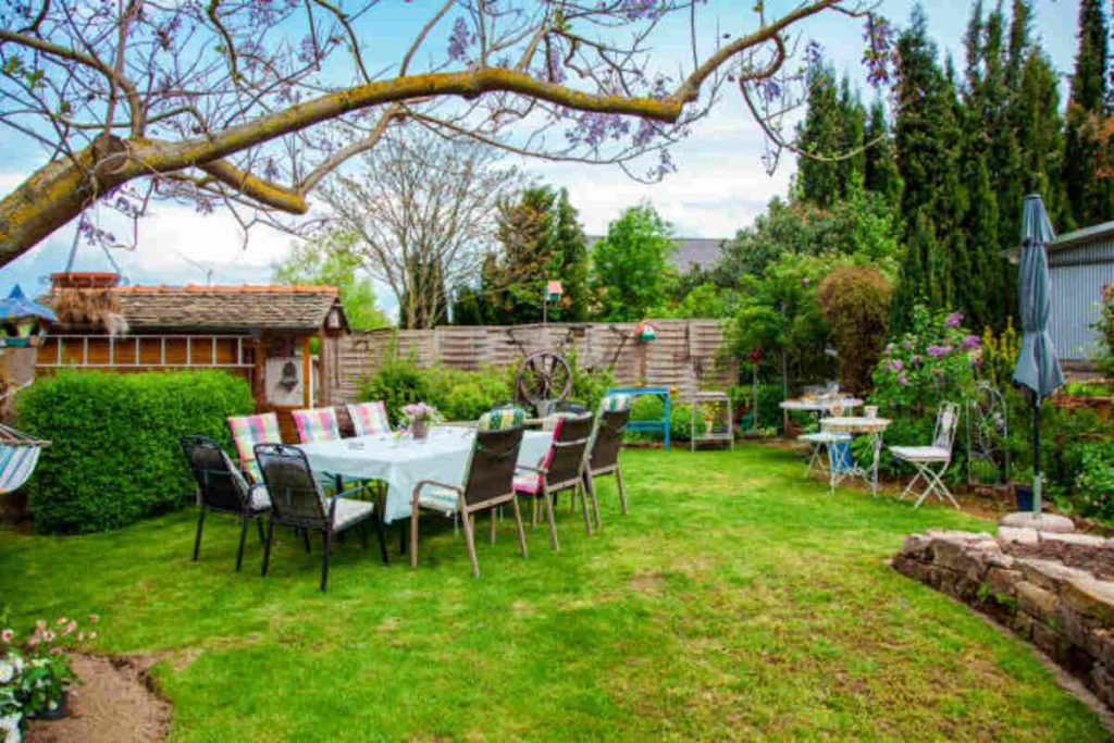 Outdoor Living Construction