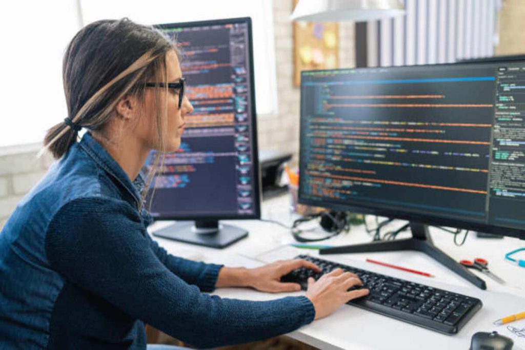 The Benefits of EMV Software