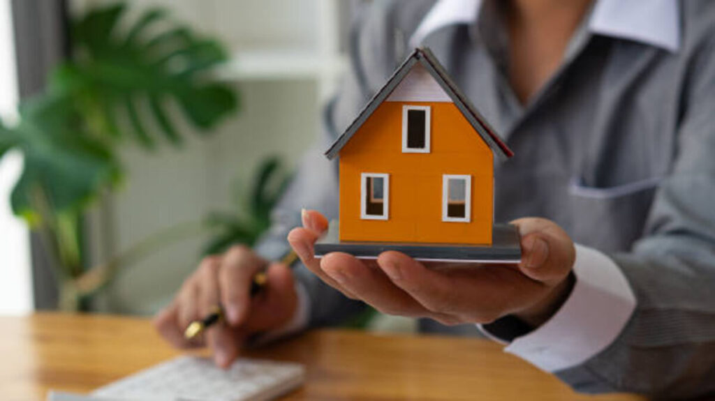 Selecting the Right Second Mortgage Lender