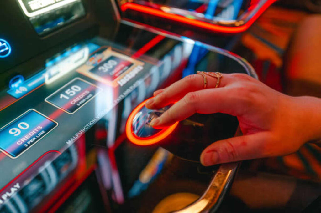 Checking Strategies of Macau Credit card Game