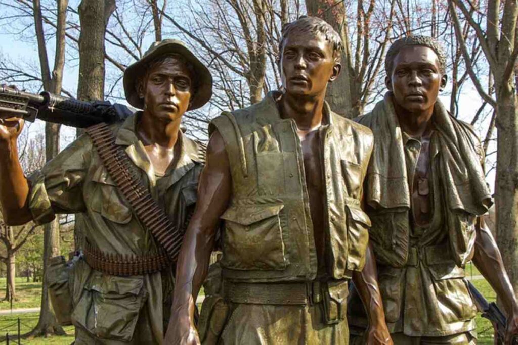 Honoring Heroes A War Remembrance Guide Ultimate