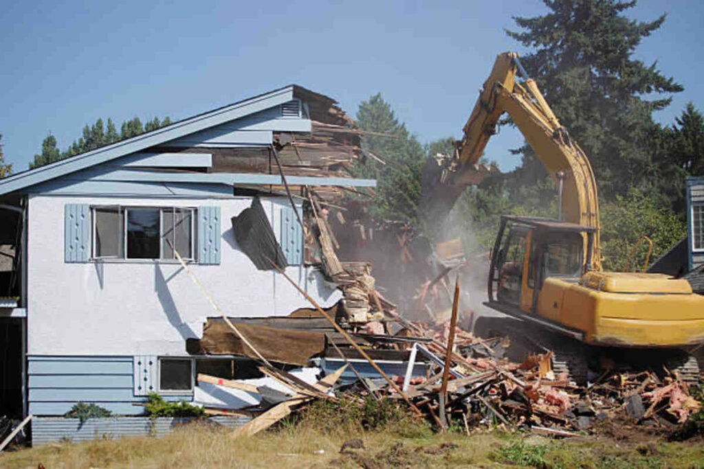 demolition contractors Bakersfield CA