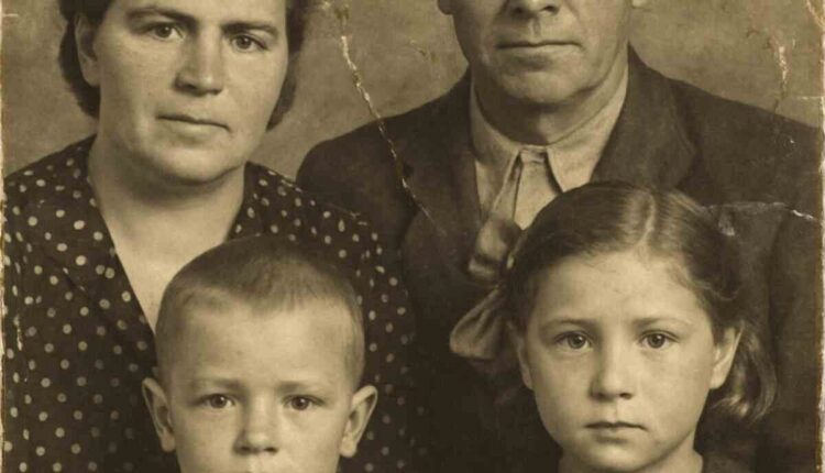 restore old photo with ai